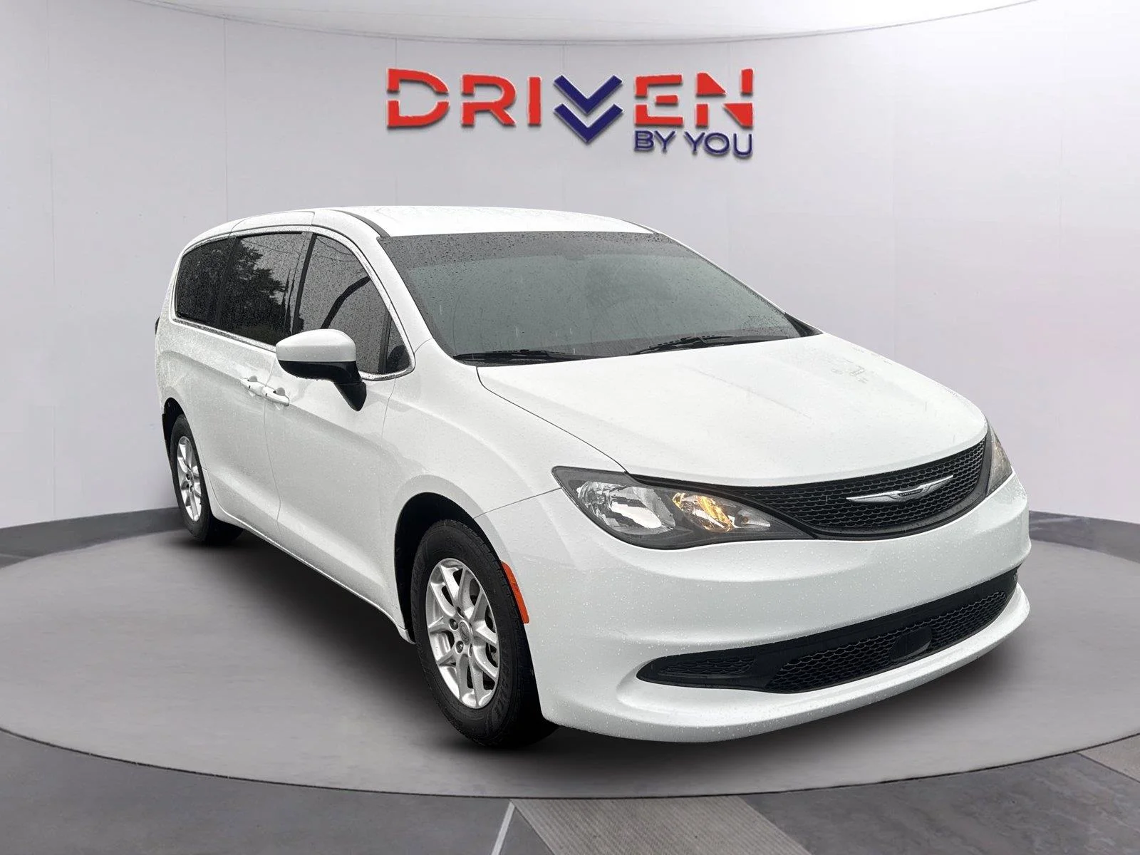 2022 Chrysler Voyager