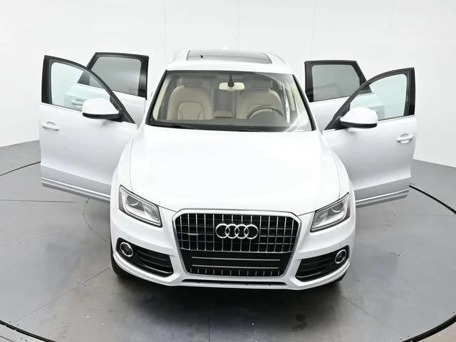 Used 2024 White Frost Tricoat Buick Avenir image 44
