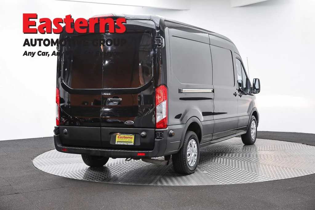 Used 2020 Black Ford Base image 5