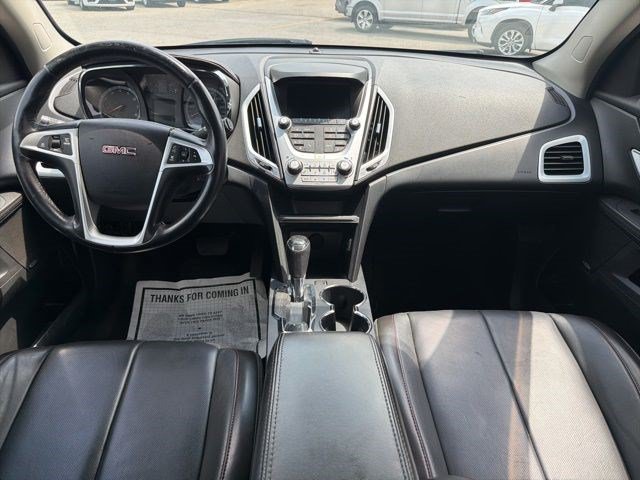 Used 2017 White Frost Tricoat GMC SLT image 26