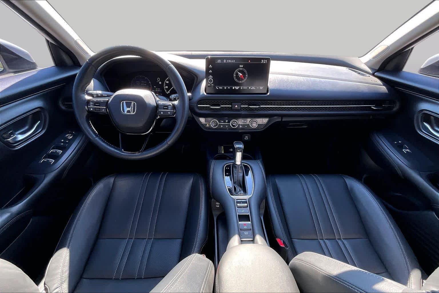 Used 2024 Platinum White Pearl Honda EX-L image 13