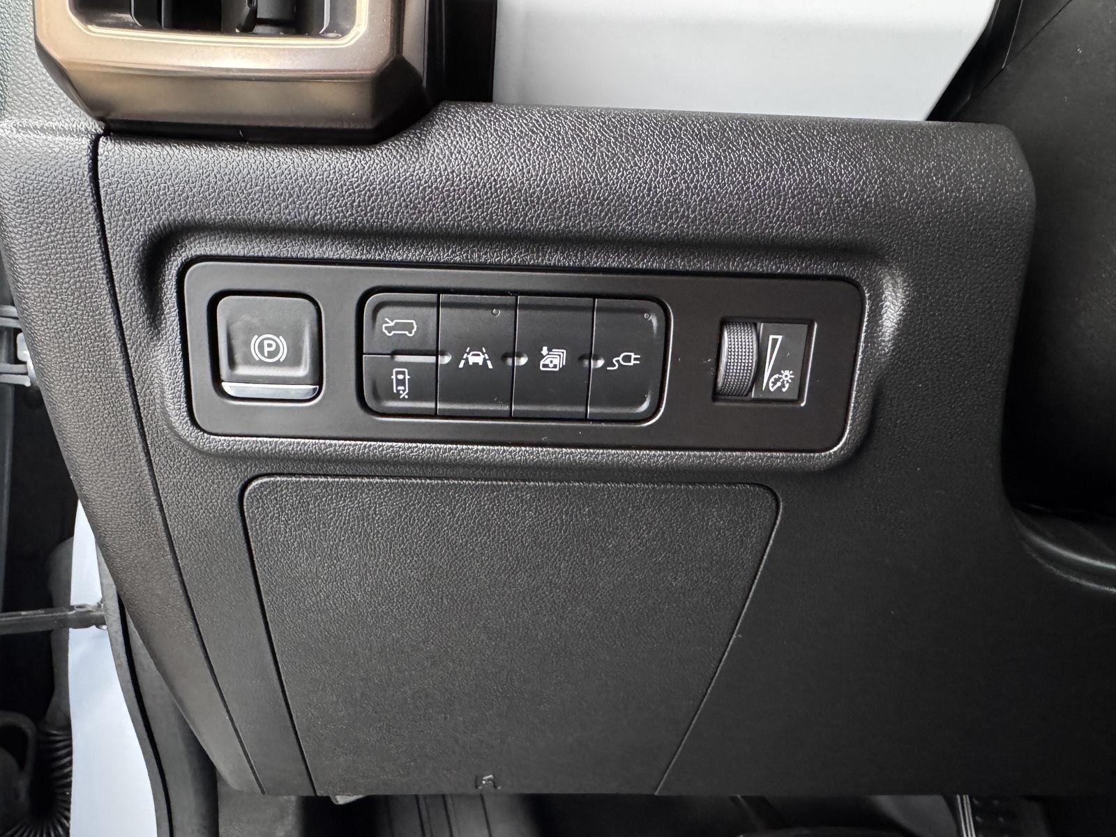2024 GMC HUMMER EV 2X - Photo 29
