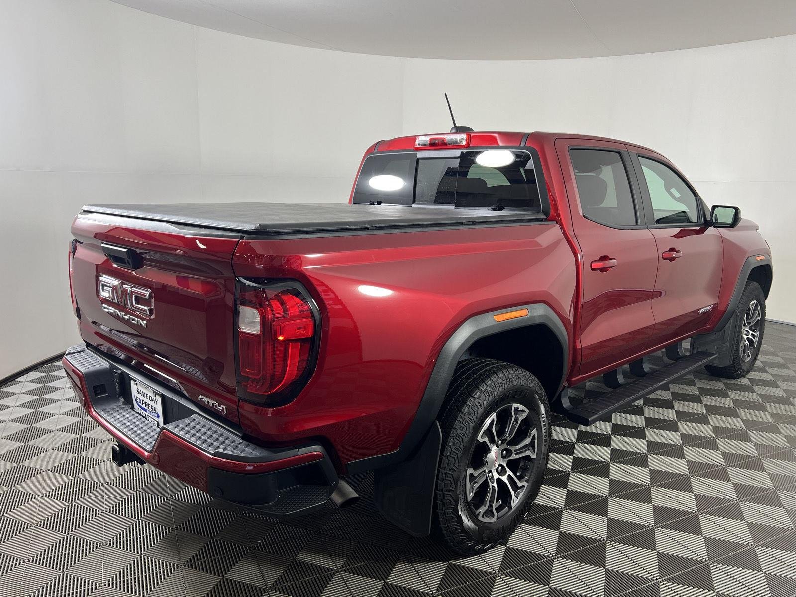 Used 2025 Volcanic Red Tintcoat GMC 4WD AT4 image 26