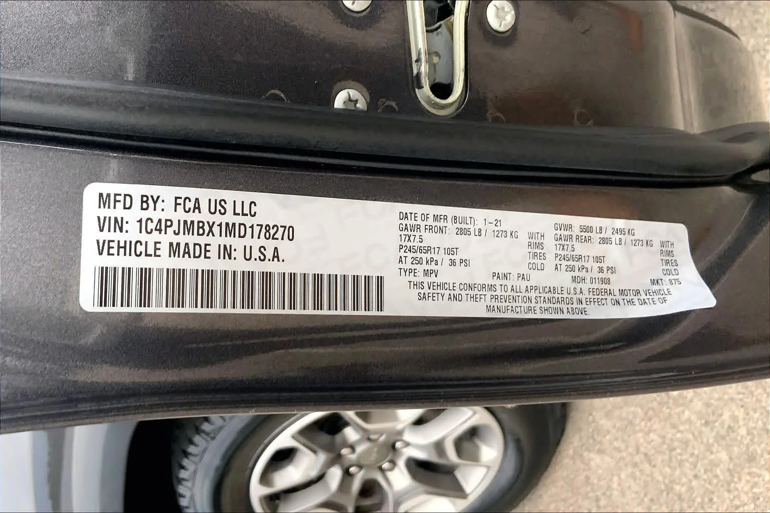 Certified Used 2021 Granite Crystal Clearcoat Metallic Jeep Trailhawk image 34