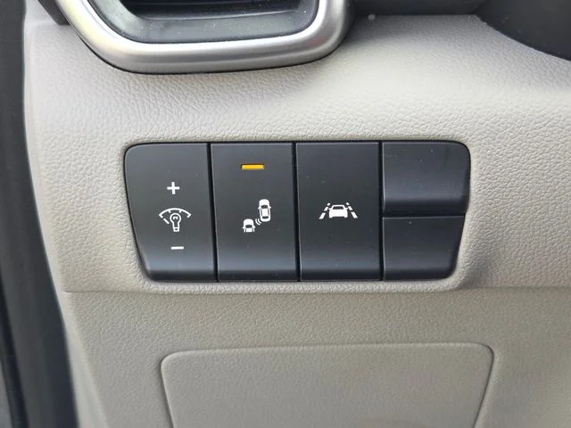 Used 2020 Gray Kia S image 25