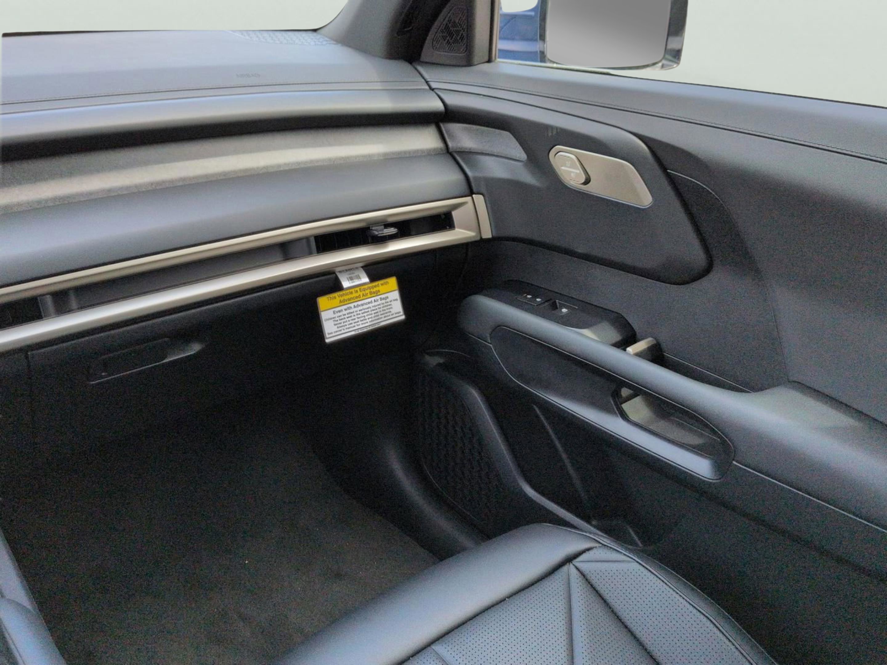 New 2027 Glacial White Pearl Kia EX image 16