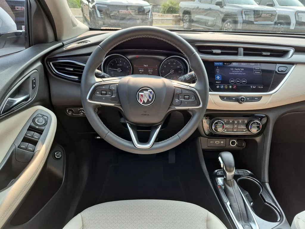 Used 2023 White Buick Select image 31
