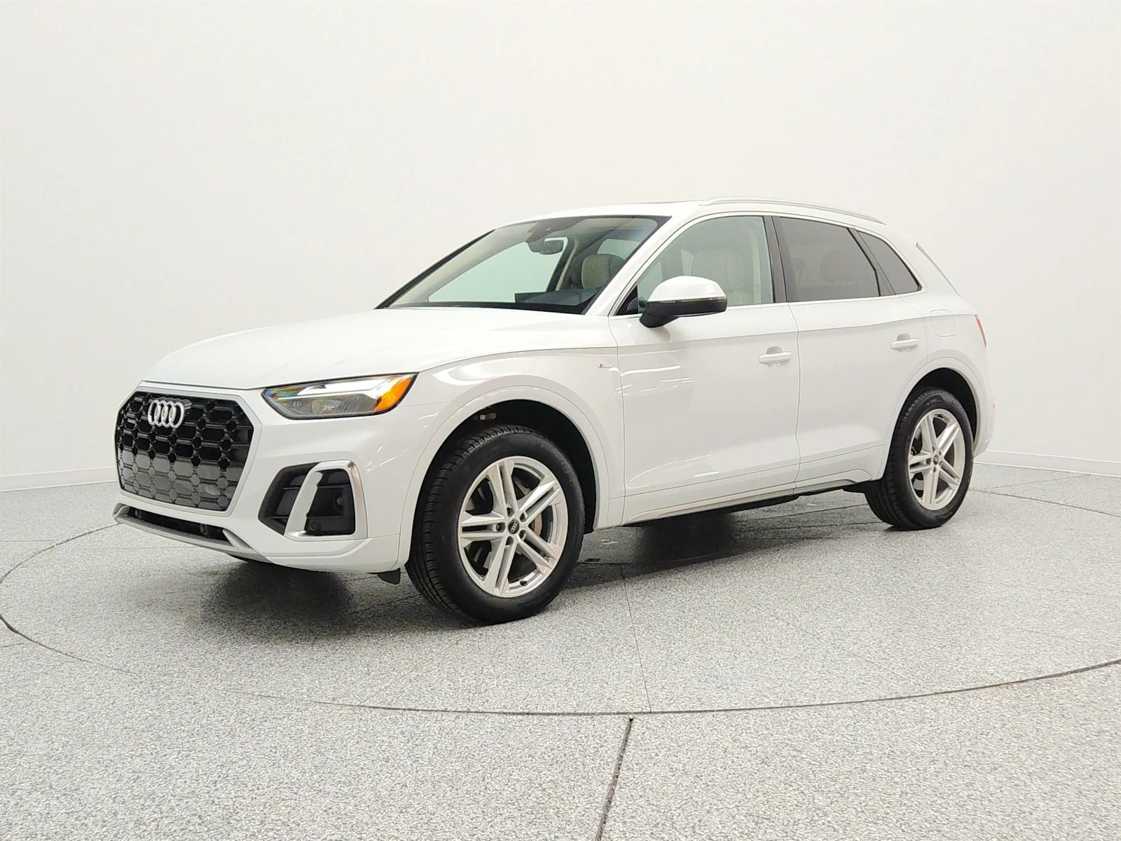 Used 2024 Glacier White Metallic Audi S line Premium 55 TFSI e quattro image 1