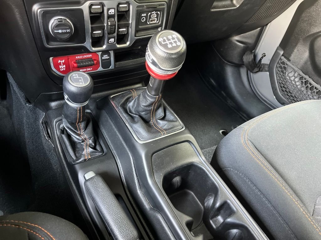 Used 2022 Gray Clearcoat Jeep Mojave image 43