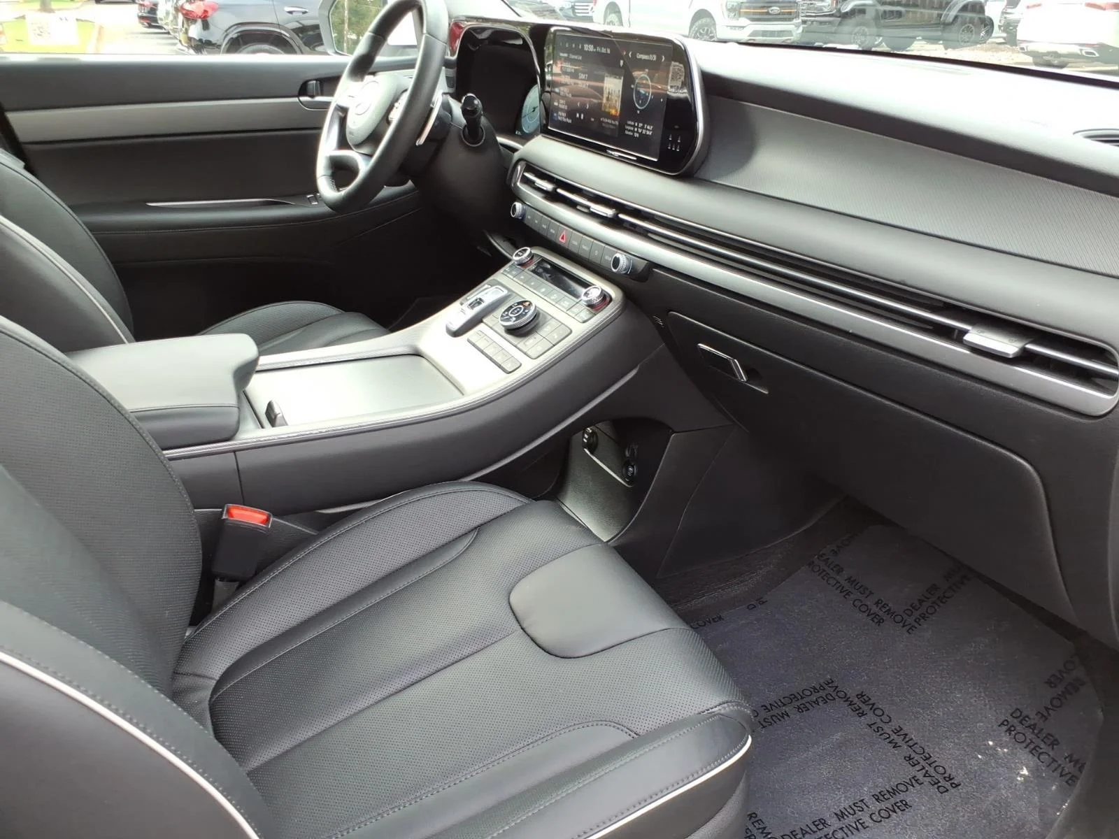 Used 2025 Hyper White Hyundai SEL Premium 7P image 26