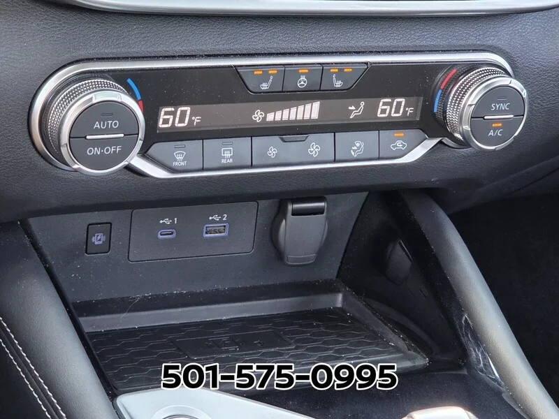 Used 2025 Super Black NISSAN SL FWD image 24