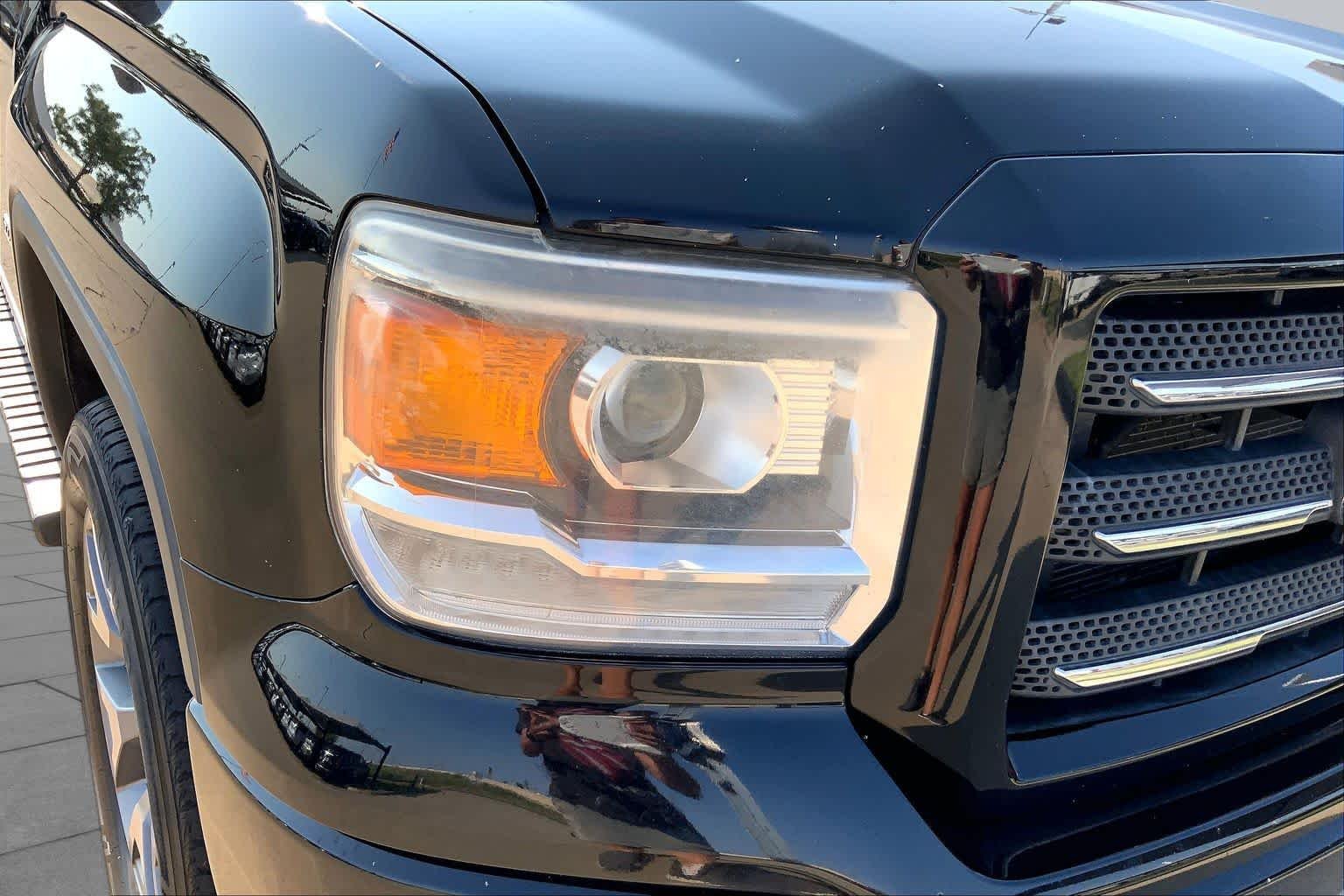 Used 2015 Onyx Black GMC SLT image 27