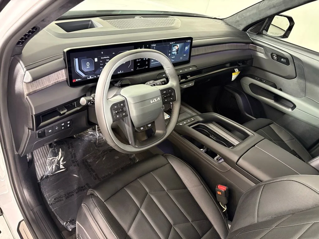 New 2027 Glacial White Pearl Kia X-Line SX Prestige image 18