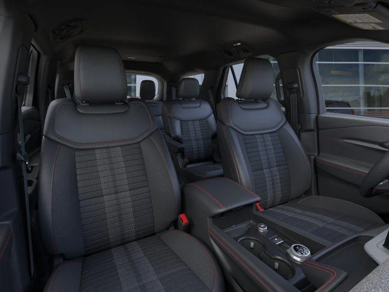 New 2026 Agate Black Metallic Ford ST-Line image 10