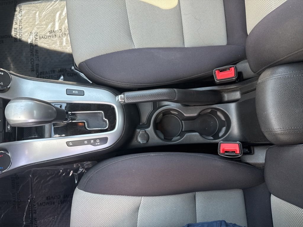 Used 2013 Silver Chevrolet LS image 19