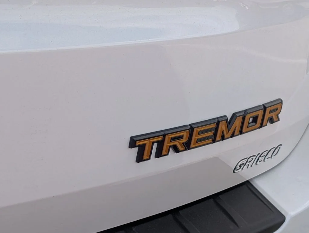 New 2026 White Ford Tremor image 9