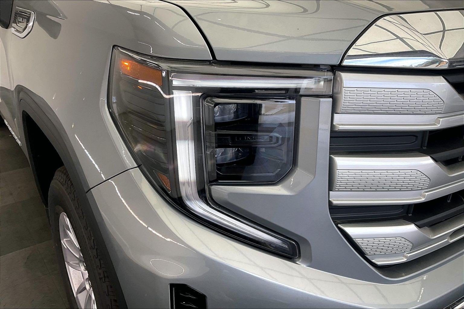 2026 GMC Sierra 1500 SLE - Photo 15
