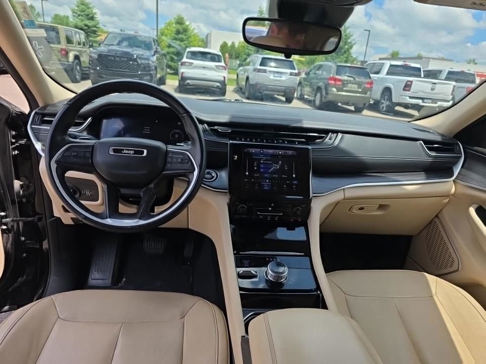 Used 2022 Black Jeep Limited image 9