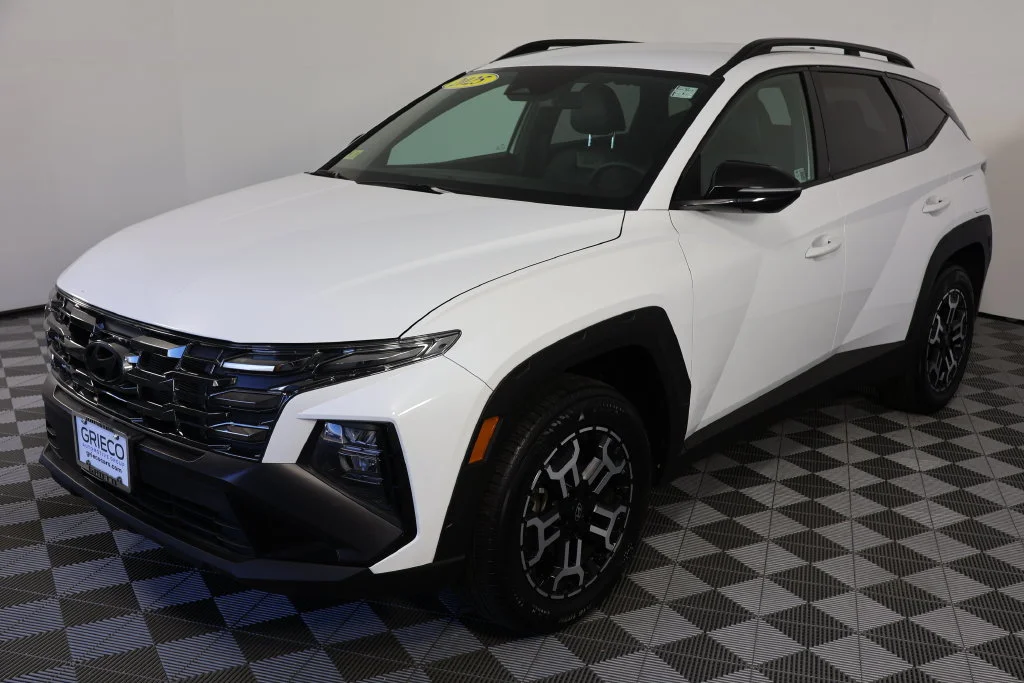 Certified Used 2025 White Pearl Hyundai XRT image 4