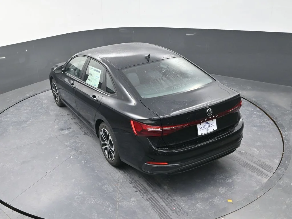 New 2026  Volkswagen 1.5T Sport image 18
