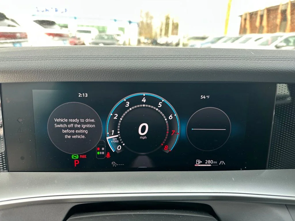 New 2026  Volkswagen 2.0T SE R-Line Black image 18