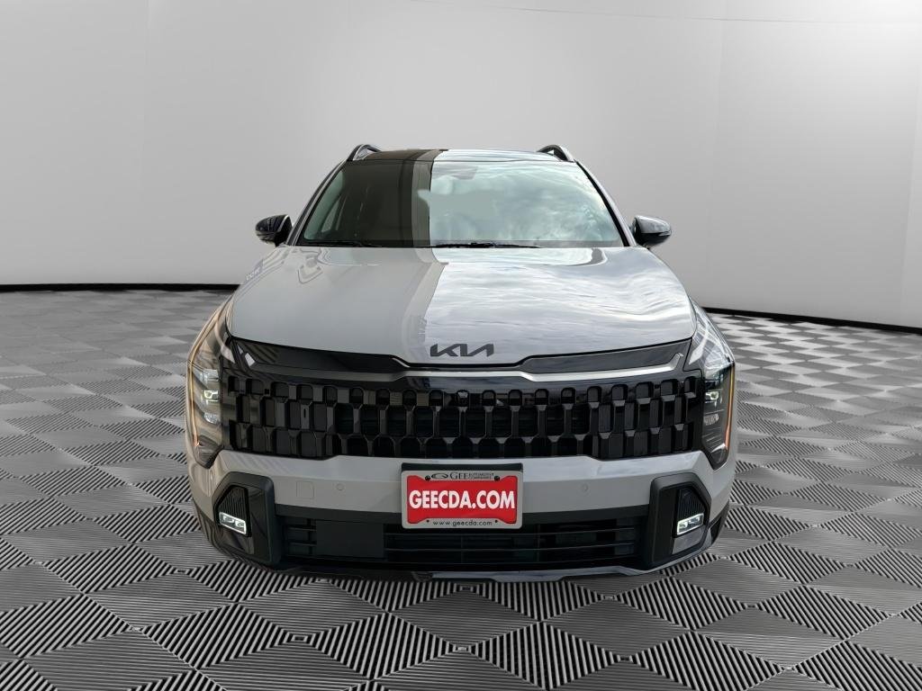 New 2027 Wolf Gray Kia X-Line image 2