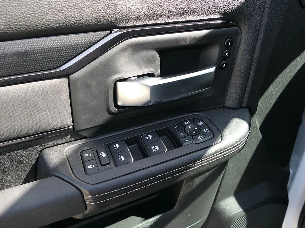 2026 RAM 2500 Rebel - Photo 12