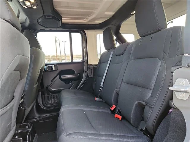 Used 2020 Gray Jeep Sport S 4x4 image 8
