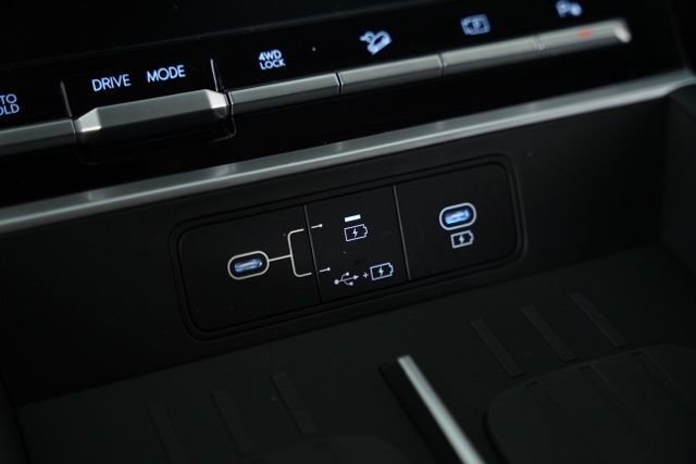 2026 Hyundai Santa Fe SE - Photo 12