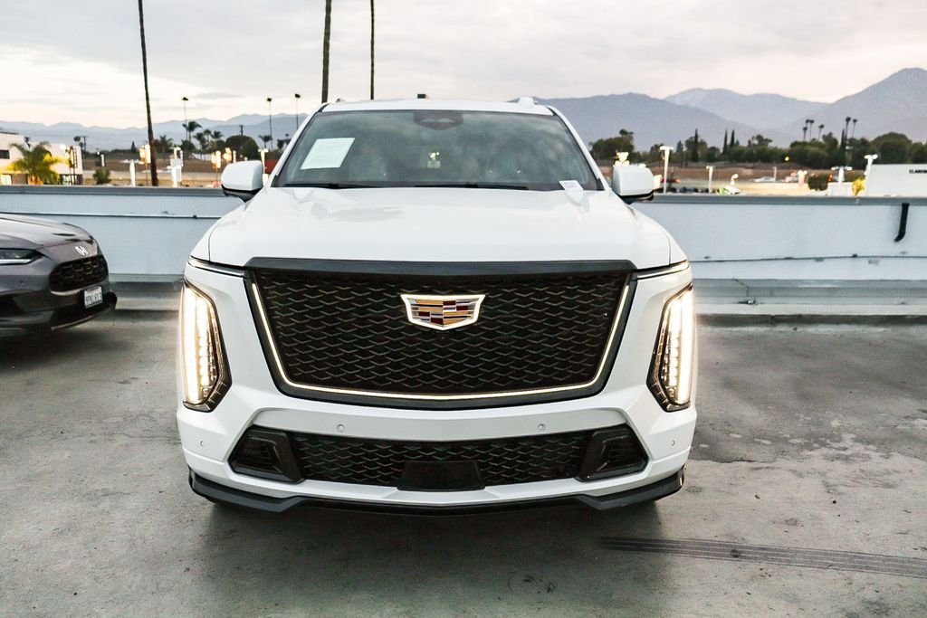 Used 2025 Crystal White Cadillac V-Series image 3
