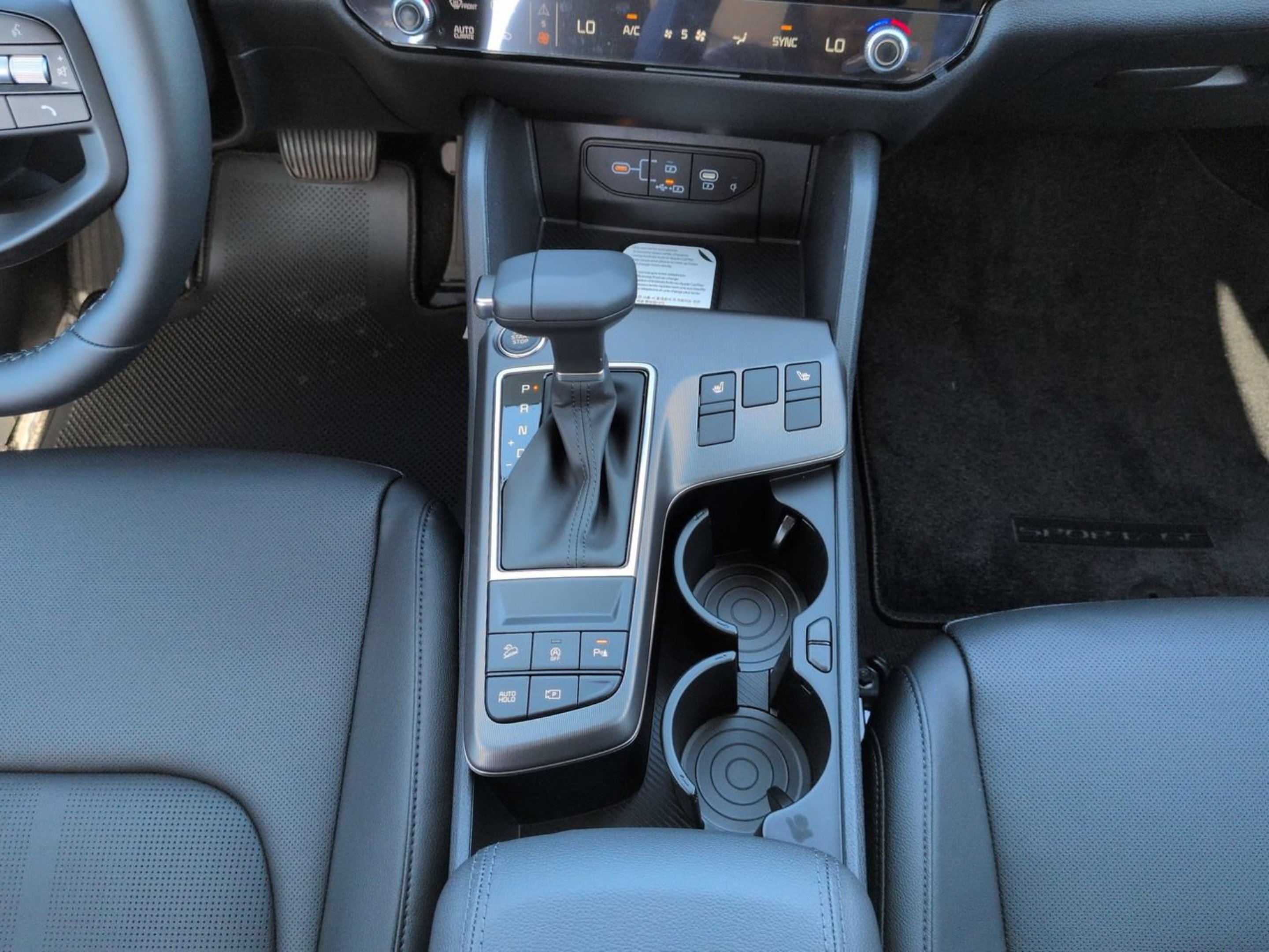 New 2026 Glacial White Pearl Kia SX image 3