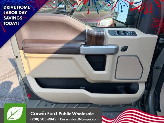Used 2020 Green Ford Lariat image 14