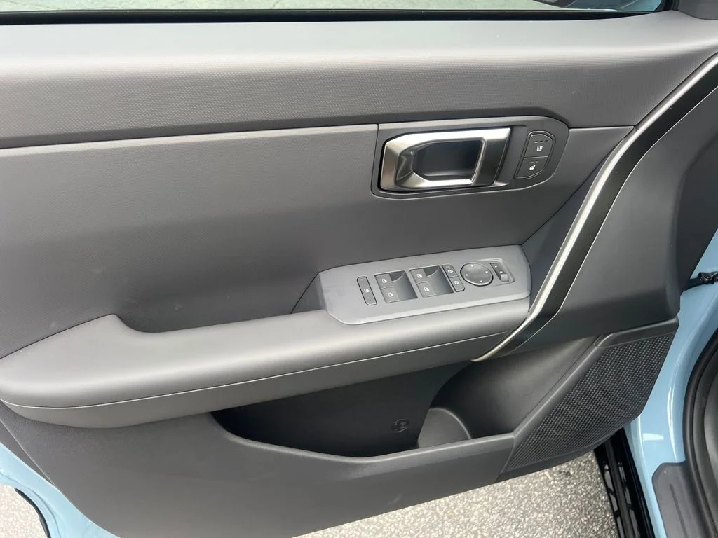 New 2027 Blue Kia X-Line image 11