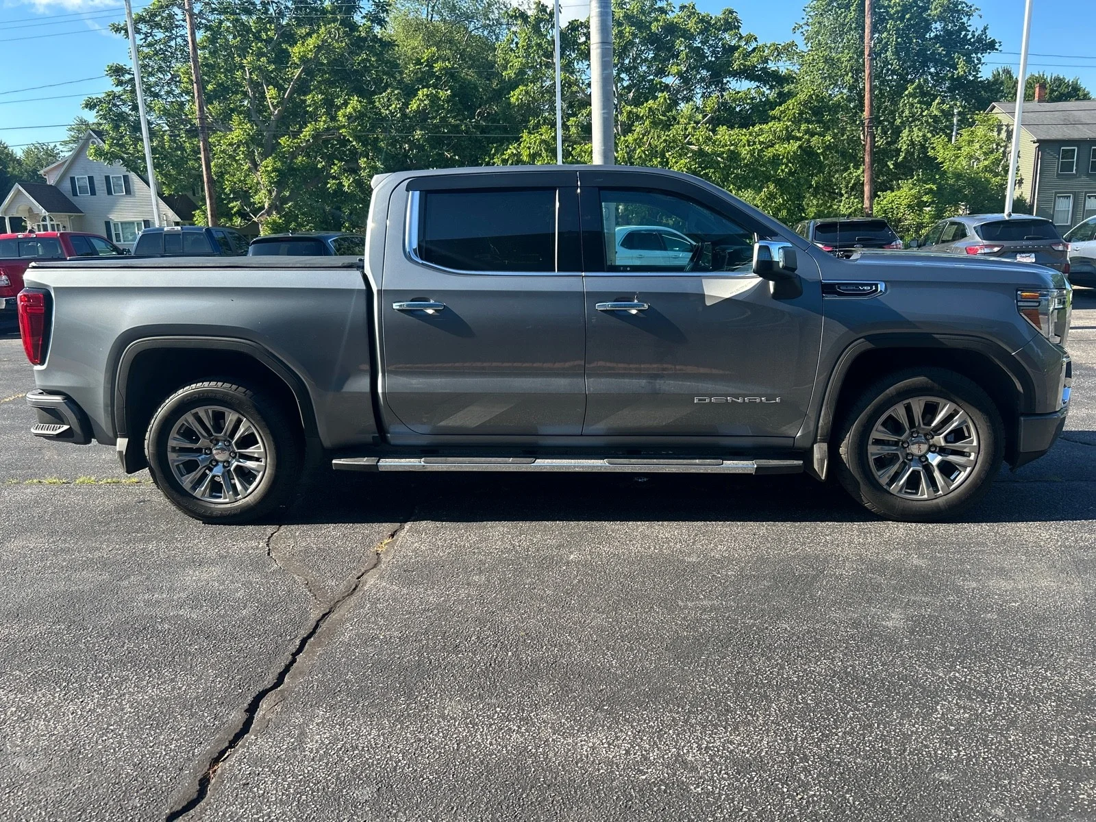 Used 2020 Gray GMC Denali image 5
