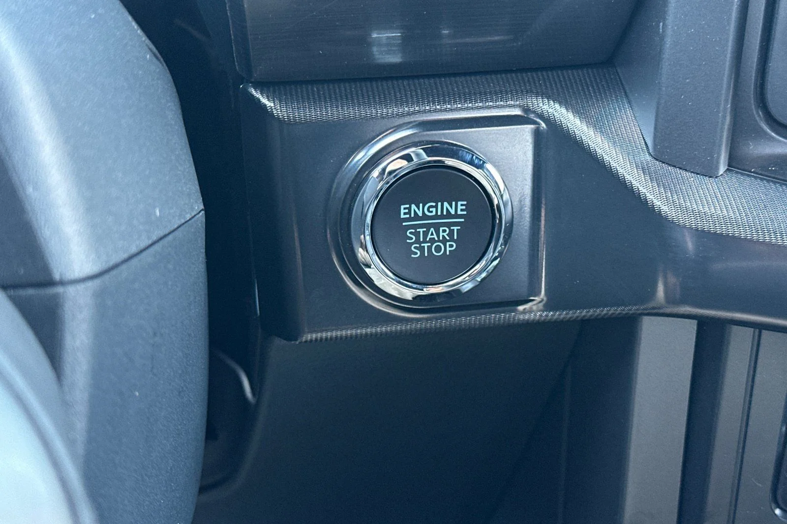 New 2026 Agate Black Metallic Ford Lariat® image 21