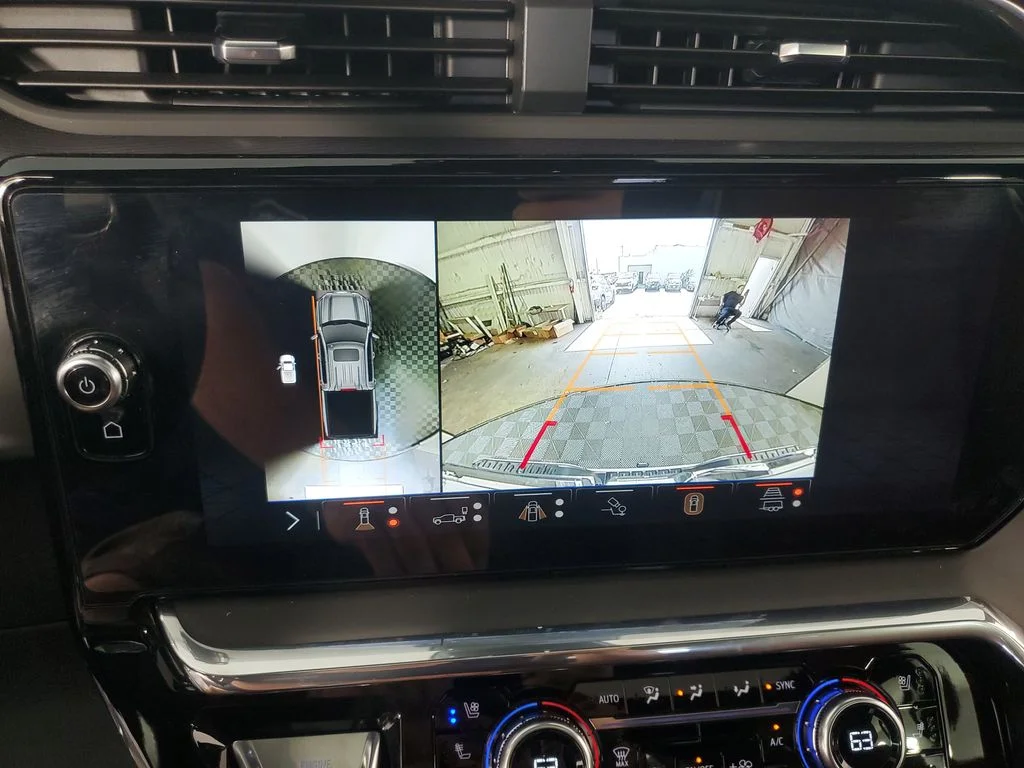 Used 2025 White GMC Denali Ultimate image 22