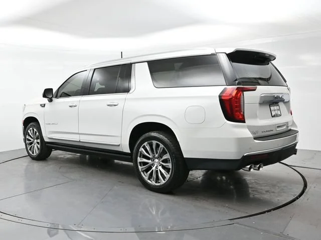Used 2021 WHITE FROST TRICOAT GMC Denali image 5