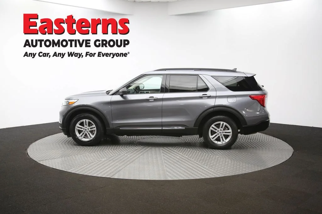 Used 2022 Gray Ford XLT image 60
