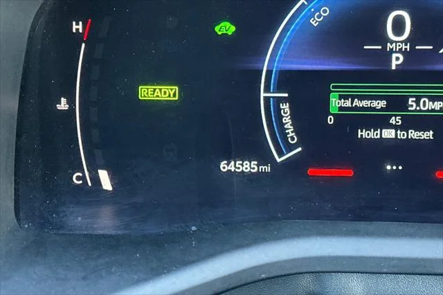 Certified Used 2025  Toyota SE image 49