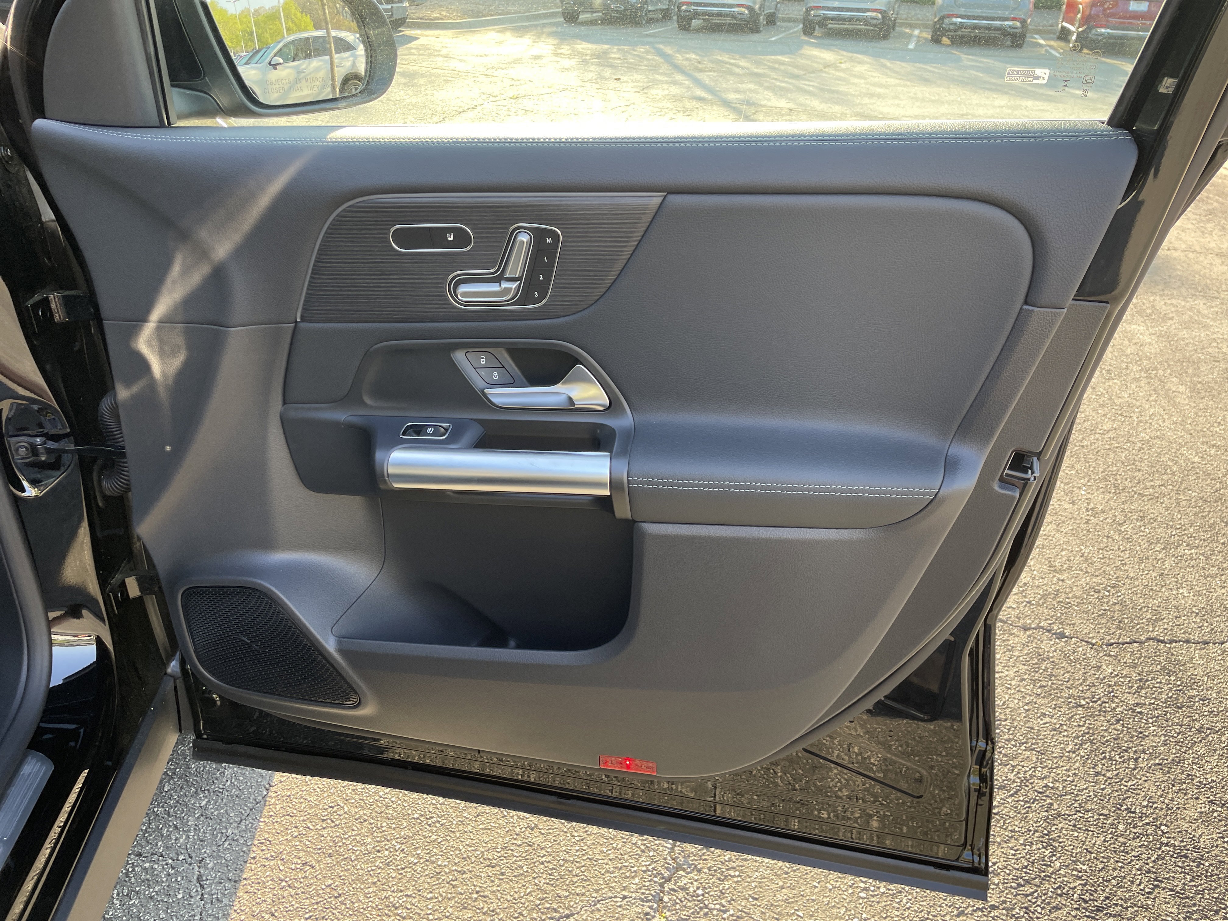 New 2026 Night Black Mercedes-Benz GLA 250 SUV image 41