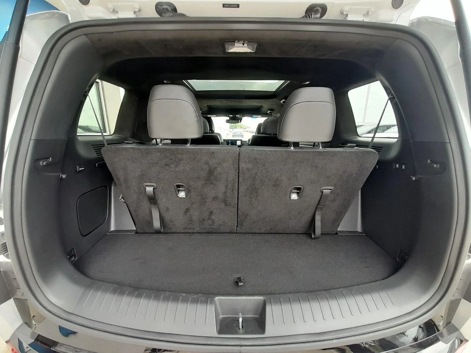 Used 2024 Shimmering Silver Hyundai Calligraphy image 62