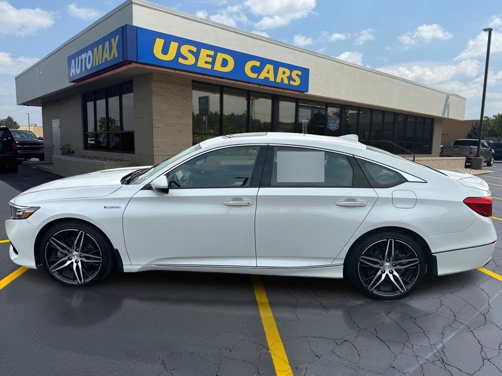 Used 2022 White Honda Touring image 8