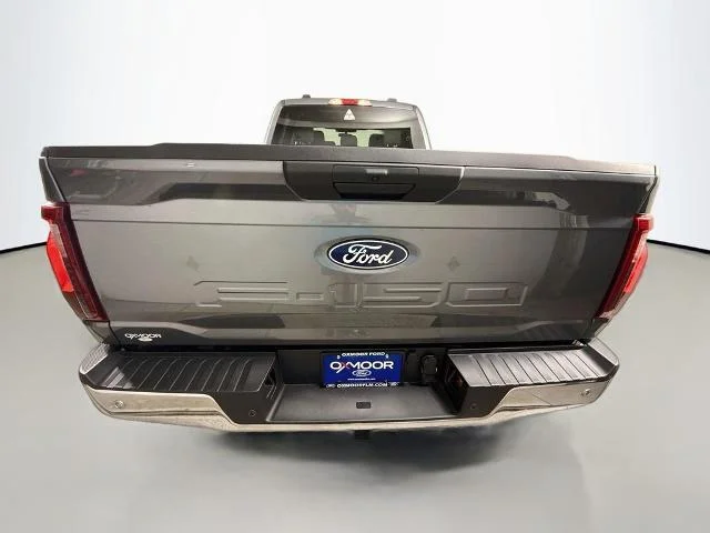 New 2026 Carbonized Gray Metallic Ford XLT image 35