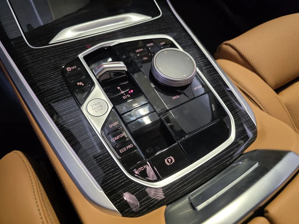 New 2026 Brooklyn Grey Metallic BMW sDrive40i image 19