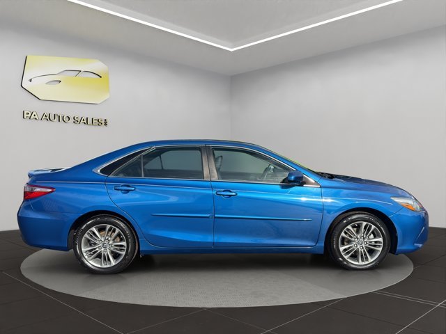 Used 2017 Blue Toyota SE image 8