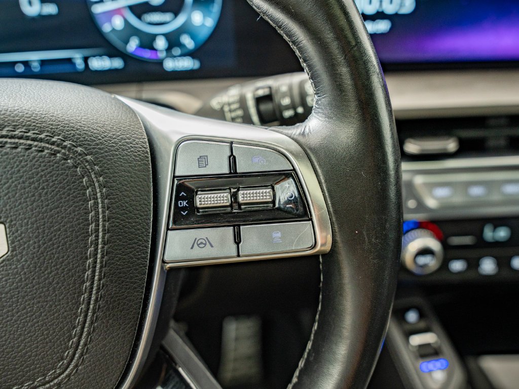Used 2023 Wolf Gray Kia SX-Prestige X-Line image 29