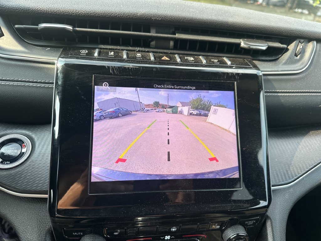Used 2024 Black Jeep Altitude image 41