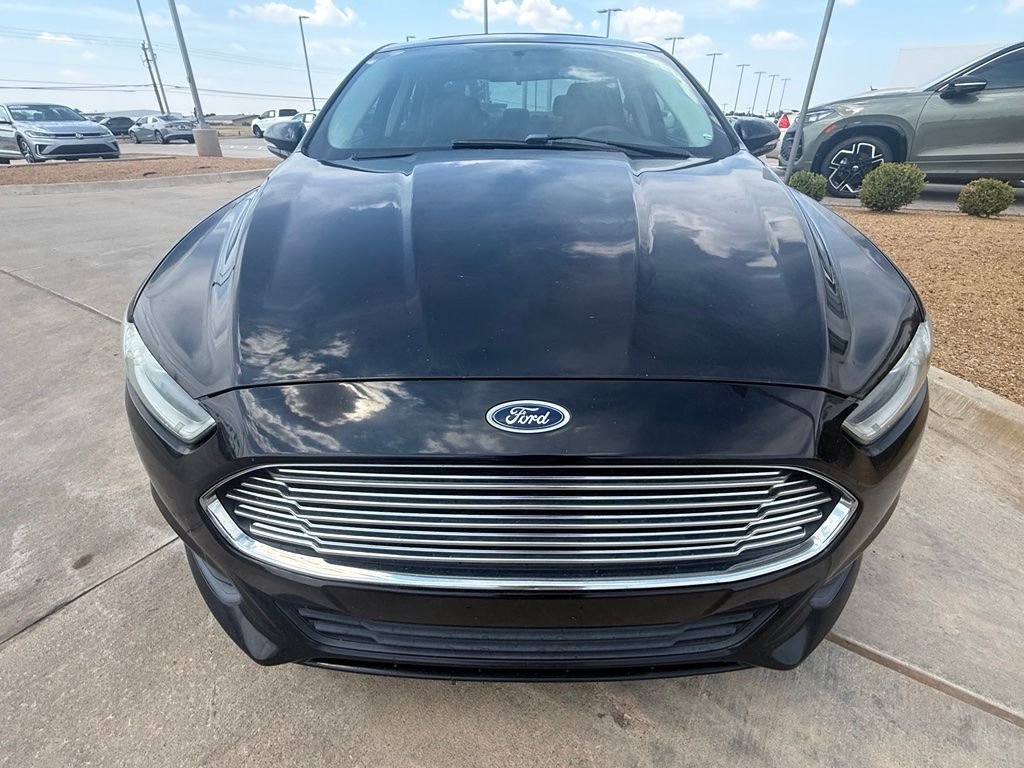 Used 2016 Black Ford SE image 8