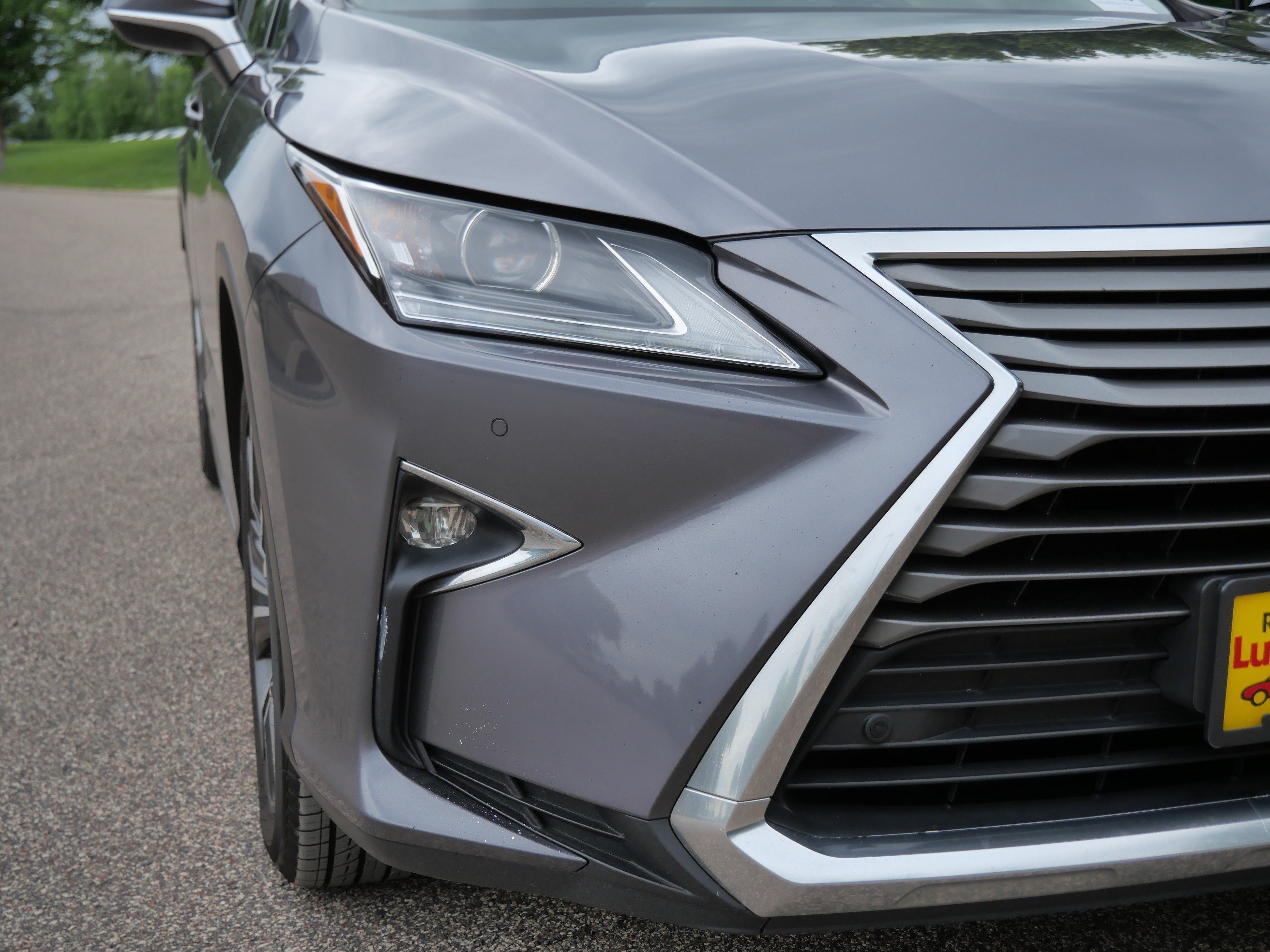 Used 2017 Nebula Gray Pearl Lexus RX 350 image 16
