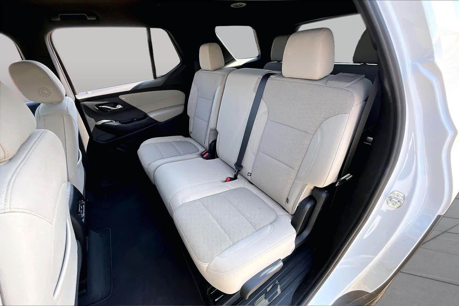 Used 2023 Summit White Chevrolet LS image 21
